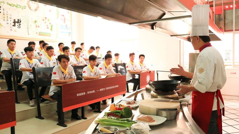 小零食批发，如何规避食品安全风险？**