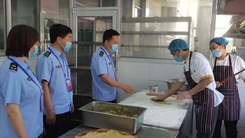 火锅底料熬制：时长与火候的艺术**