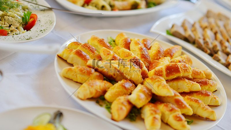 连锁餐饮供应链标准规范：构建食品安全与效率的双重保障